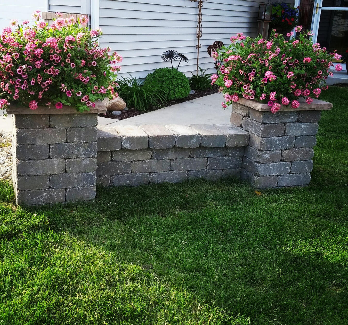 This bench will never blow away