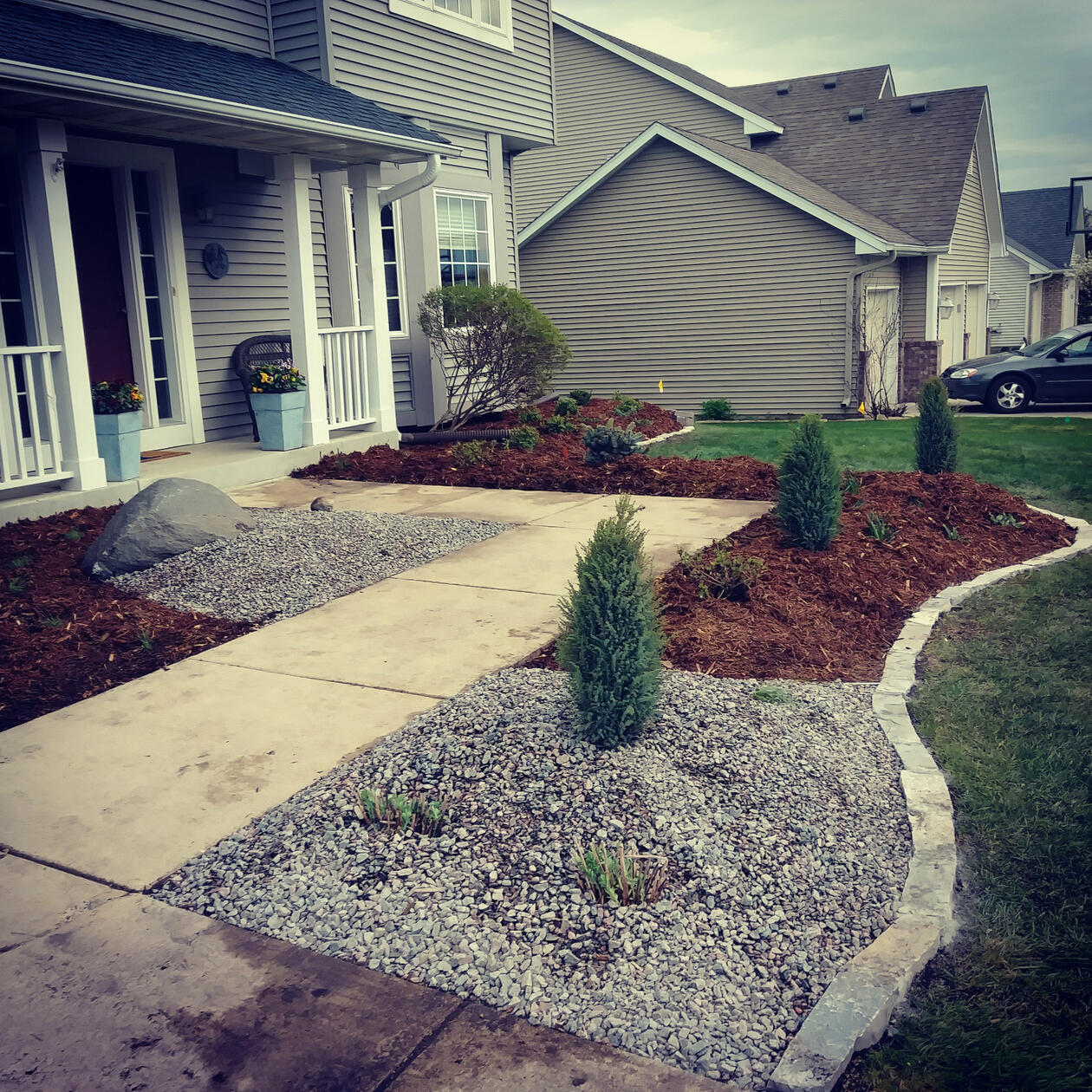 Textures give this entry character in all seasons.