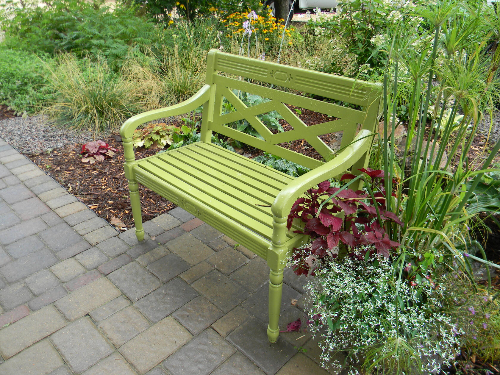 Summer color welcomes you!